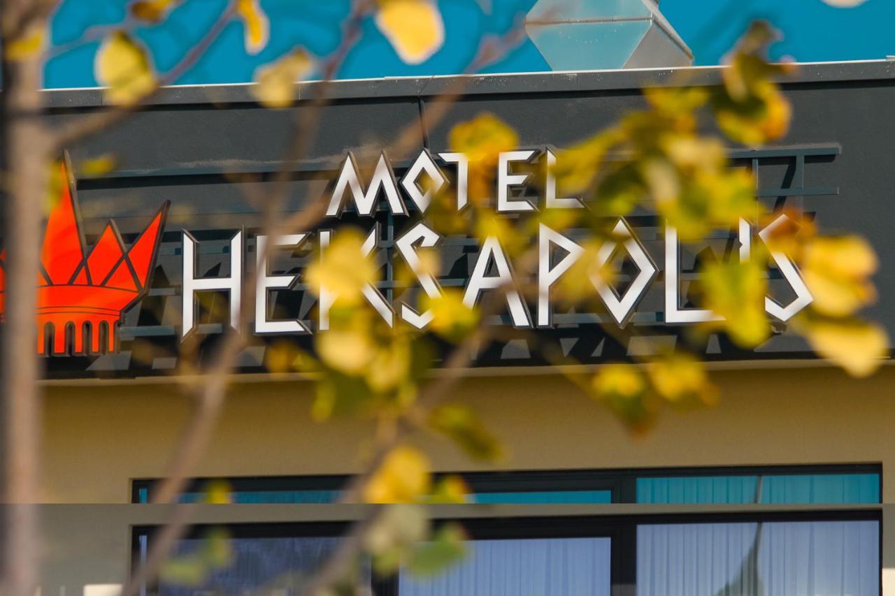 Motel Heksapolis Tavsancil Eksteriør bilde
