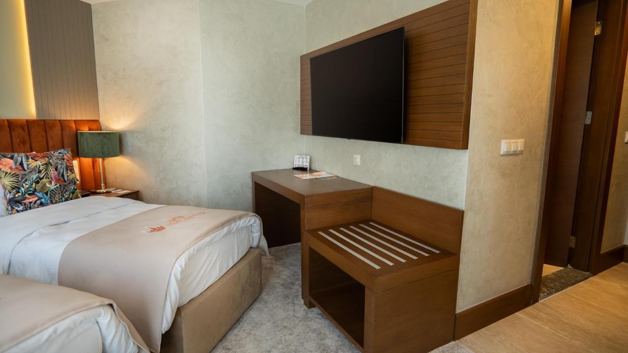 Motel Heksapolis Tavsancil Eksteriør bilde